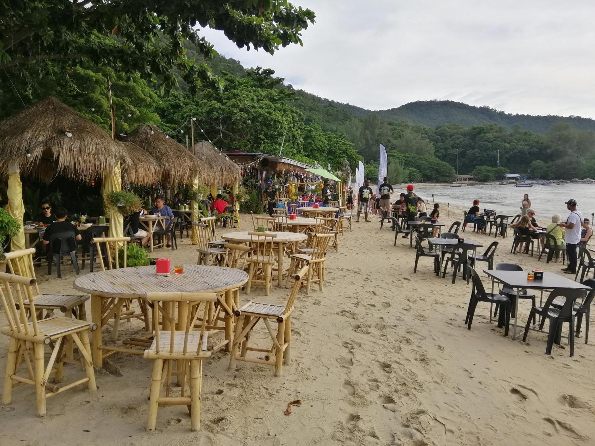 My Cozy Nest - Near Beach Batu Feringgi Luaran gambar