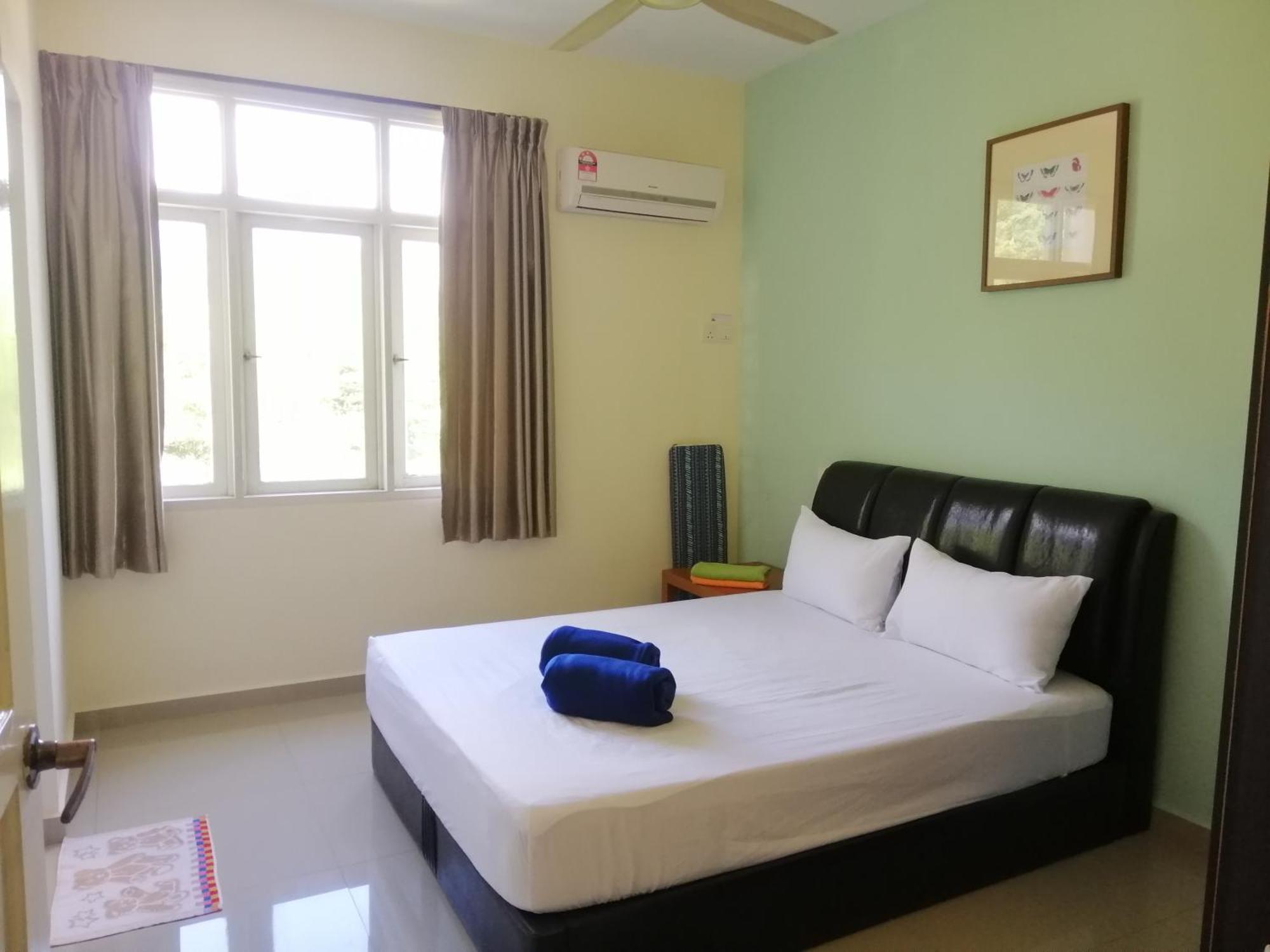 My Cozy Nest - Near Beach Batu Feringgi Bilik gambar